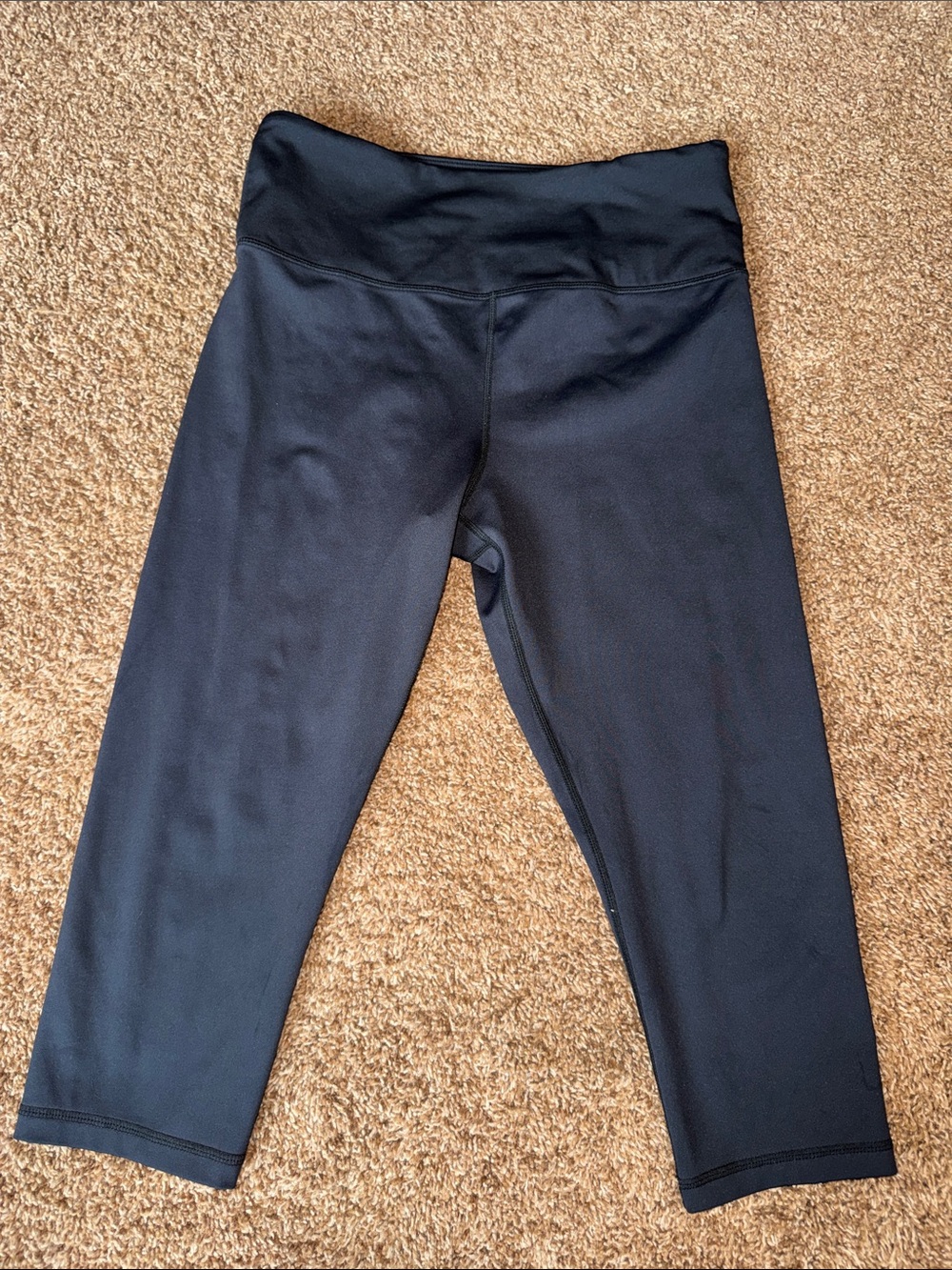 ZYIA Black Capri Leggings